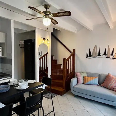 Hébergement de vacances House For 5 With Air Conditioning, Parking & Terrace Frontignan