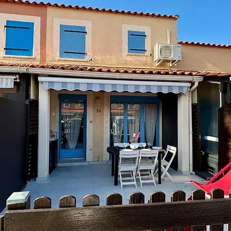 House For 5 With Air Conditioning, Parking & Terrace Nyaraló *